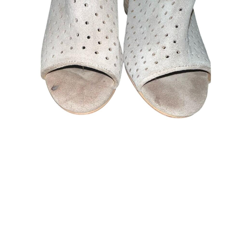 UEC DIBA LILI IVORY TAN TAUPE GENUINE LEATHER SLINGBACK BOOTIES 4” HEEL SZ 7.5 - Picture 10 of 10